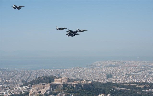 Δοκιμαστική διέλευση αεροσκαφών αύριο εν όψει 25ης Μαρτίου